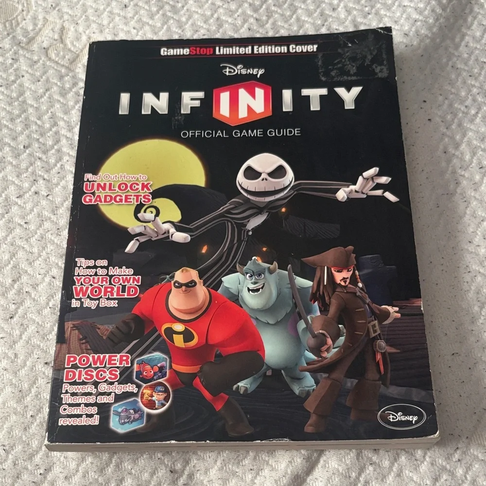 Disney Infinity Game Guide with Black and Red Cover